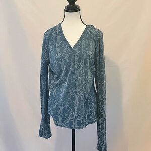 REI hooded henley-teal floral - sz Large